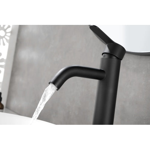 Single Stem Faucet for Bathroom Vanity In Matte Black